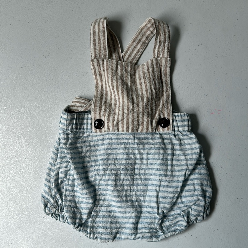 Baby boy blue and beige short romper summer outfit size 6 months